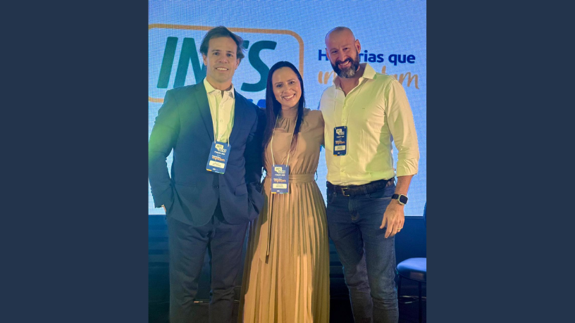 Ian dos Anjos Cunha analiza cómo la tecnología puede reducir filas y aumentar la eficiencia sin perder la atención humana y personalizada.