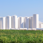 La distribución de agua potable enfrenta desafíos técnicos que exigen soluciones modernas, señala EBS – Empresa Brasileira de Saneamento.