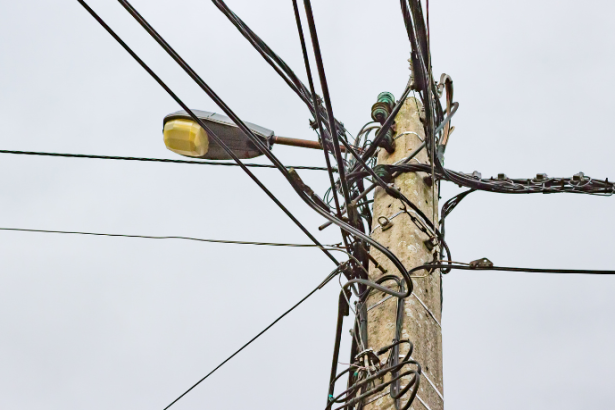 Apagón en Paraguay: el colapso del sistema eléctrico en medio de la ola de calor y sus implicaciones