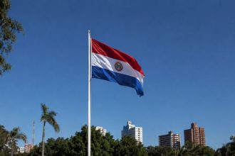 Paraguay impulsa tecnología e industria mientras Brasil enfrenta desafíos de competitividad