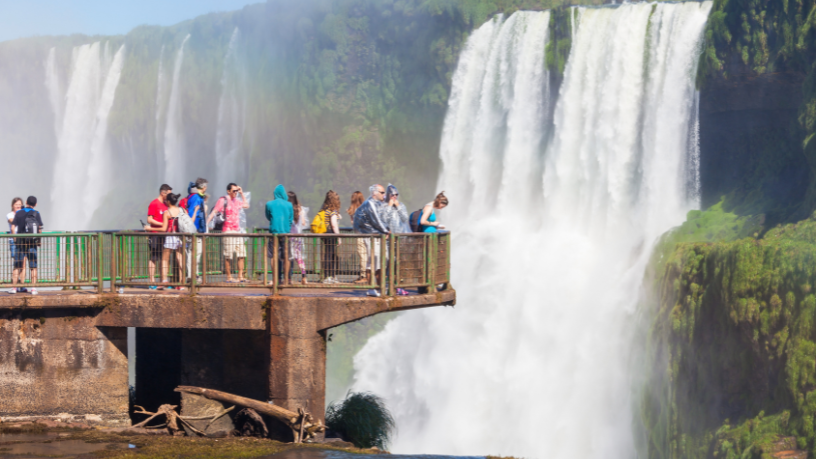 Paraguay queda fuera de la nueva ronda de aranceles de Estados Unidos que golpea a Brasil y Argentina
